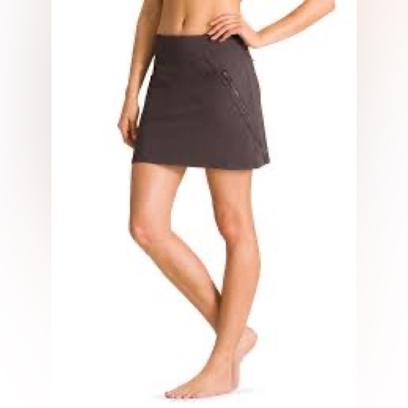 Athleta TRAILSIDE SKORT Shale EUC Size - SP - Picture 2 of 6